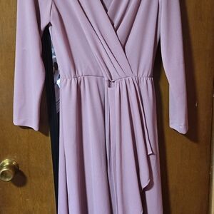 Elegant Mauve Long Sleeve Dress